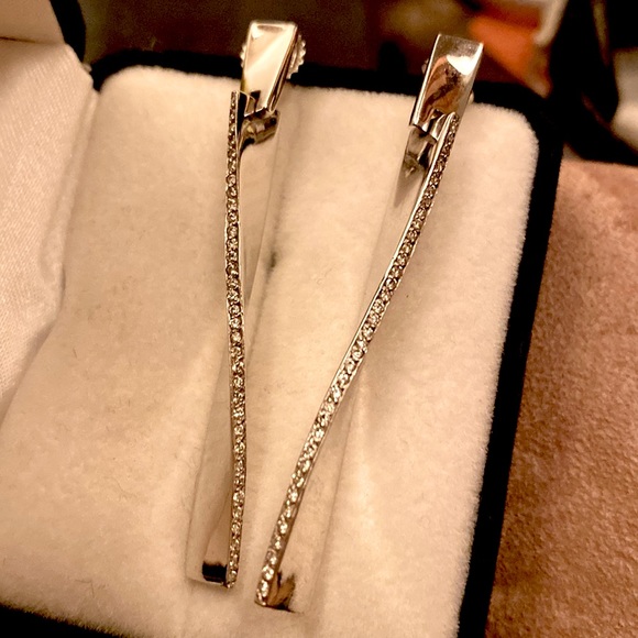 Gorgeous dangle, 14 karat gold diamond swirl, earrings designer 3 1/4 inch. - Picture 6 of 8